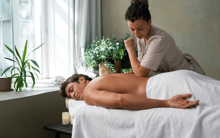Jacuzzi Spa & Massage